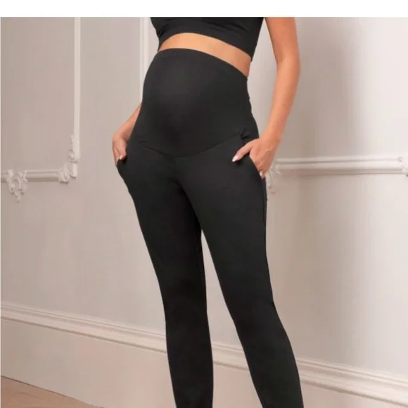 Elegant Black Maternity Pants - Picture 2 of 6